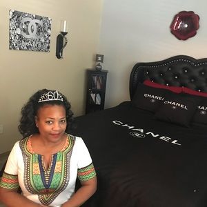 Meet your Posher, Sherry